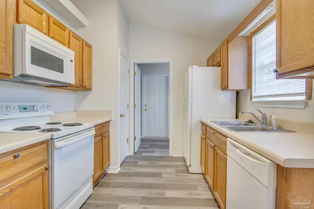 $2,000 | 2029 Shadow Lake Drive, Gulf Breeze, FL 32563