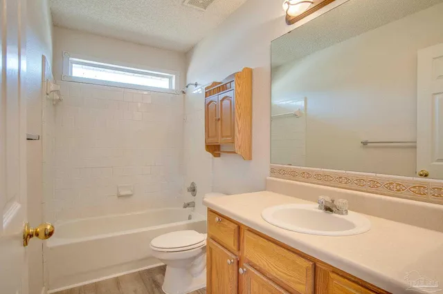 $1,895 | 2029 Shadow Lake Drive, Gulf Breeze, FL 32563