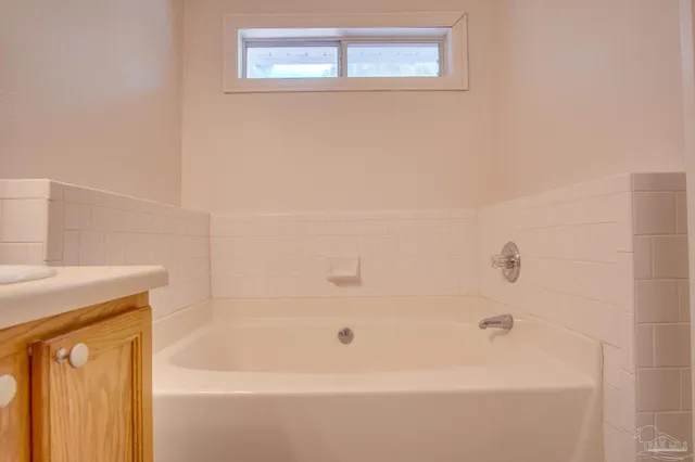 $2,000 | 2029 Shadow Lake Drive, Gulf Breeze, FL 32563