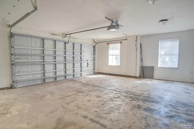 $1,895 | 2029 Shadow Lake Drive, Gulf Breeze, FL 32563