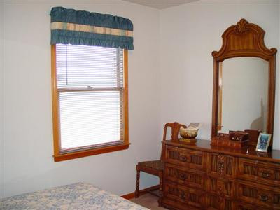 1840 Graefenburg Road Lawrenceburg, KY 40342 - Photo 6 of 8 Spare Bedroom