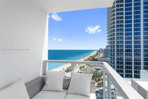 $5,999 | 209 North Fort Lauderdale Beach Boulevard, Unit 17C, Fort Lauderdale, FL 33304