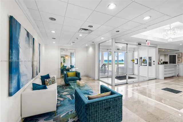 $5,999 | 209 North Fort Lauderdale Beach Boulevard, Unit 17C, Fort Lauderdale, FL 33304