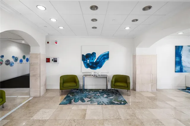 $5,999 | 209 North Fort Lauderdale Beach Boulevard, Unit 17C, Fort Lauderdale, FL 33304