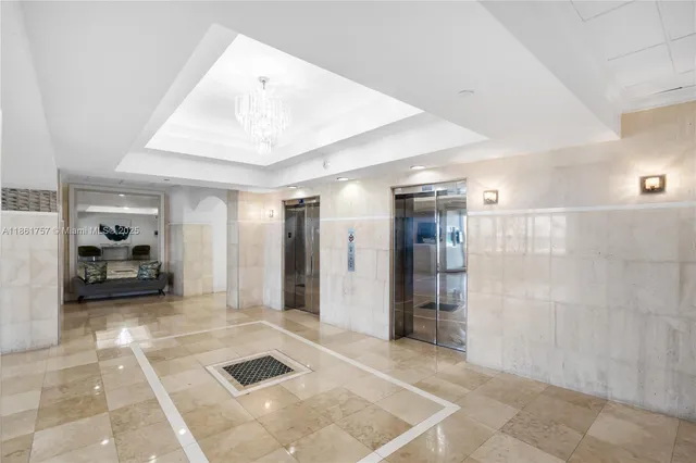 $5,999 | 209 North Fort Lauderdale Beach Boulevard, Unit 17C, Fort Lauderdale, FL 33304