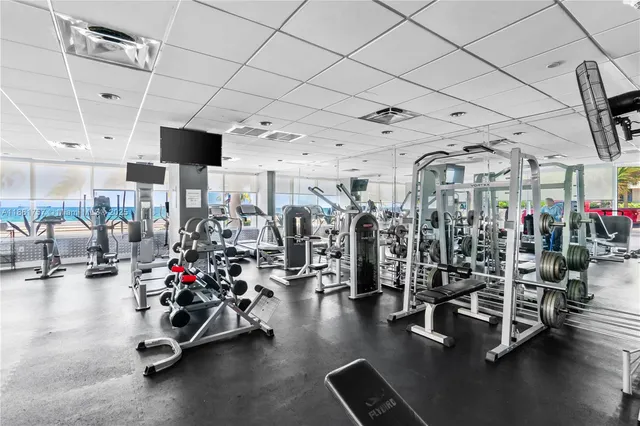 $5,999 | 209 North Fort Lauderdale Beach Boulevard, Unit 17C, Fort Lauderdale, FL 33304