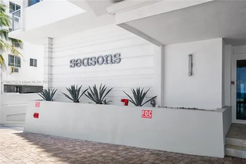 $5,999 | 209 North Fort Lauderdale Beach Boulevard, Unit 17C, Fort Lauderdale, FL 33304