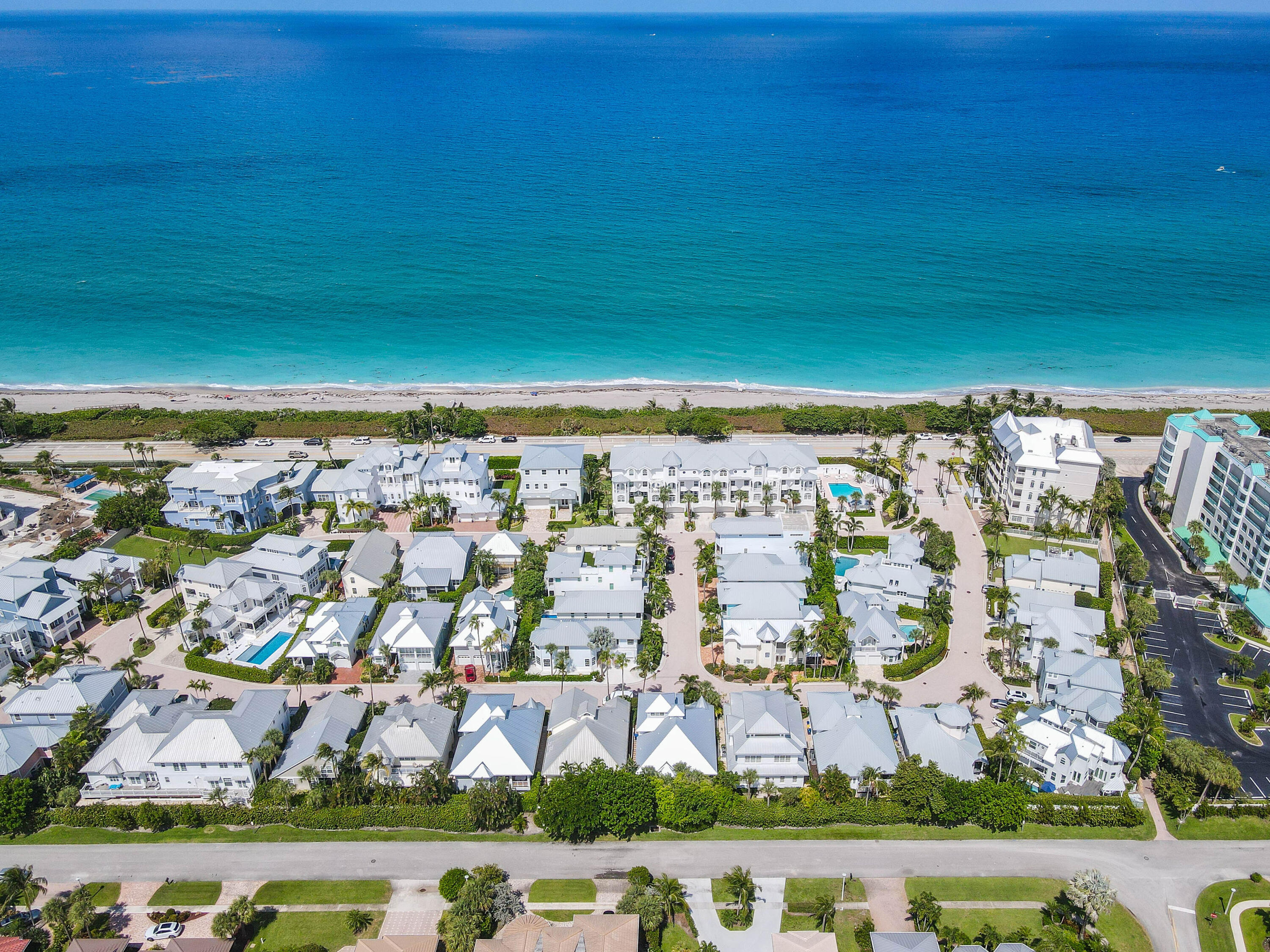 115 Ocean Key Way Jupiter, FL 33477 - Photo 26 of 45 a view of a city