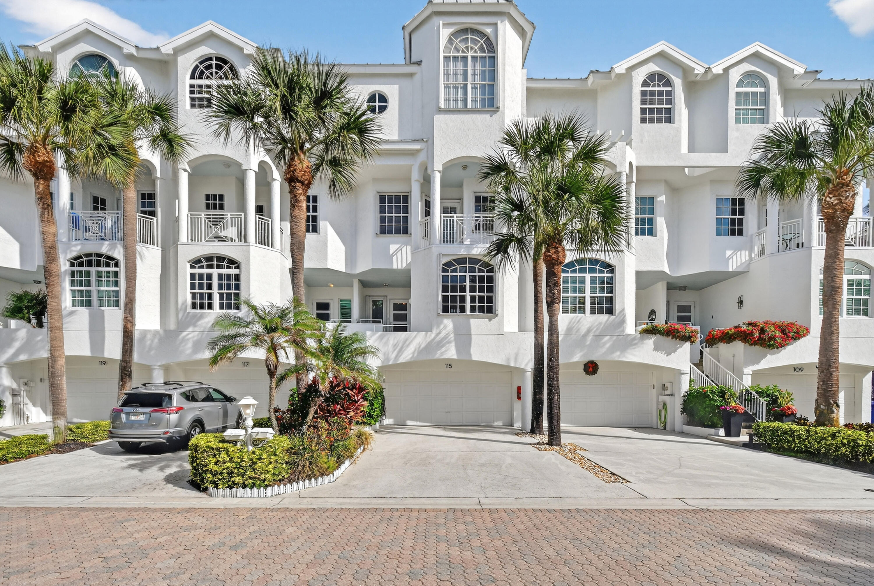 115 Ocean Key Way Jupiter, FL 33477 - Photo 4 of 77 115OceanKeyWay(1)