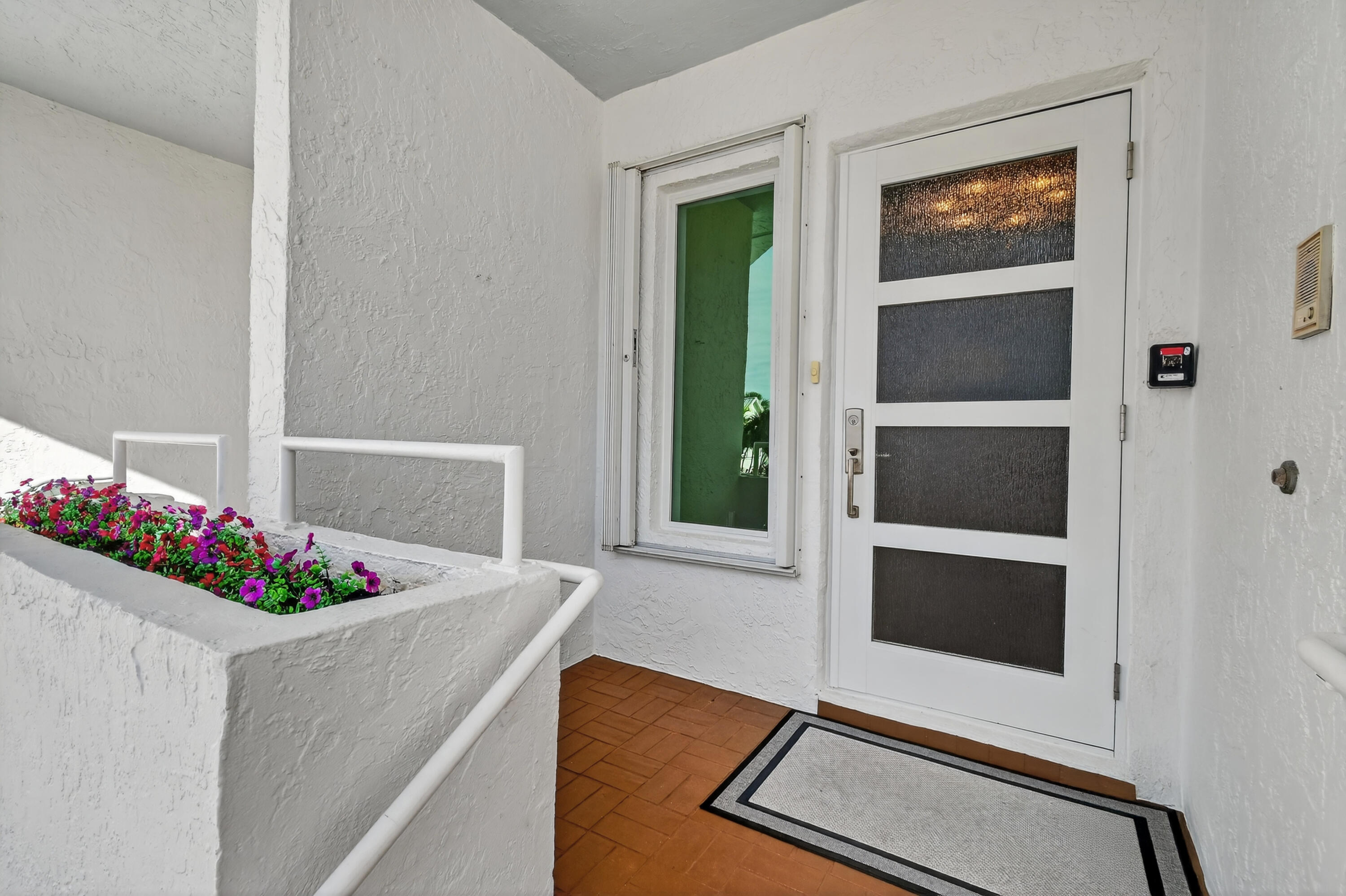 115 Ocean Key Way Jupiter, FL 33477 - Photo 5 of 77 115OceanKeyWay(3)