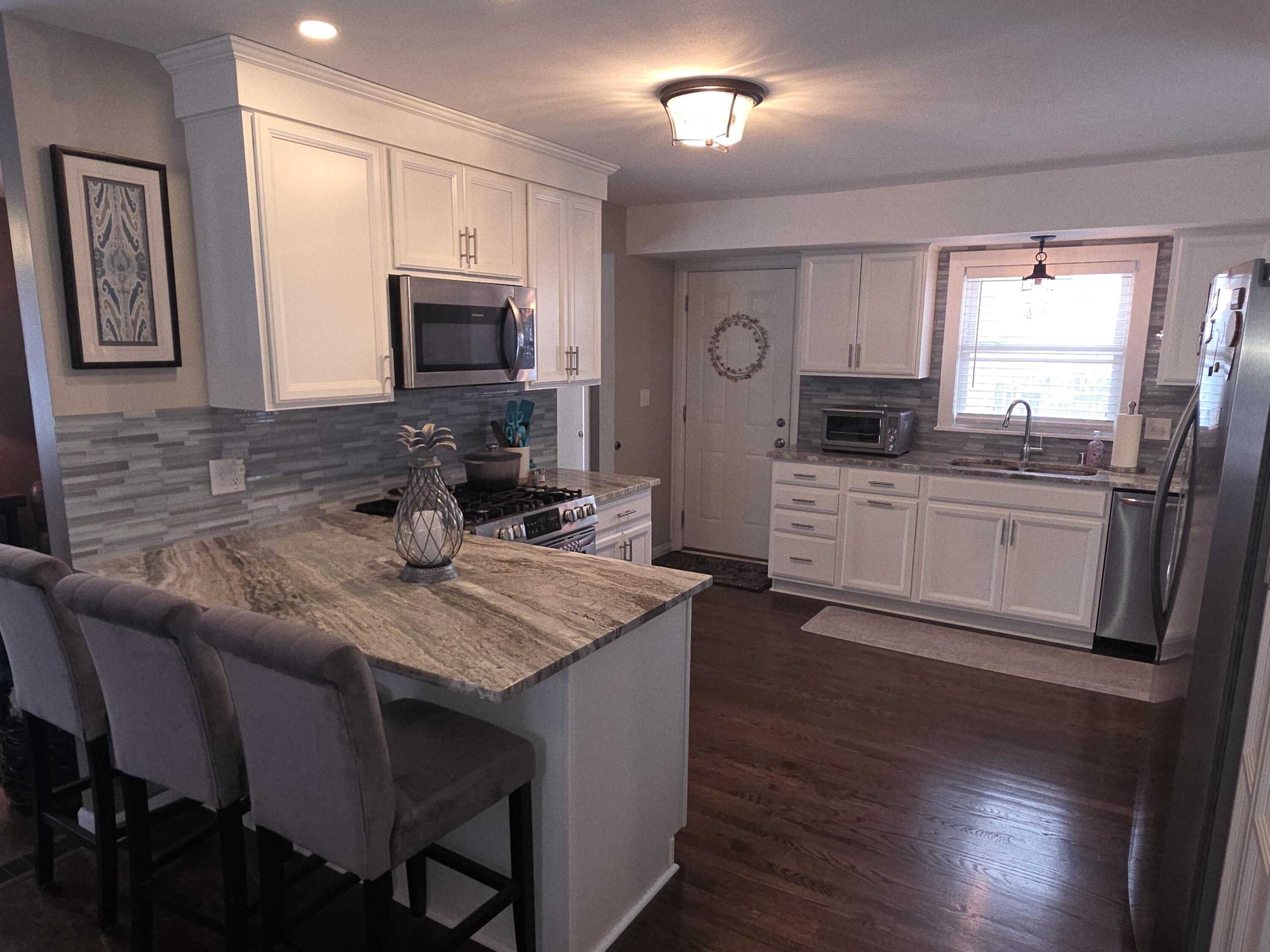 7816 7th Avenue Kenosha, WI 53143 - Photo 8 of 19 20260114_112805