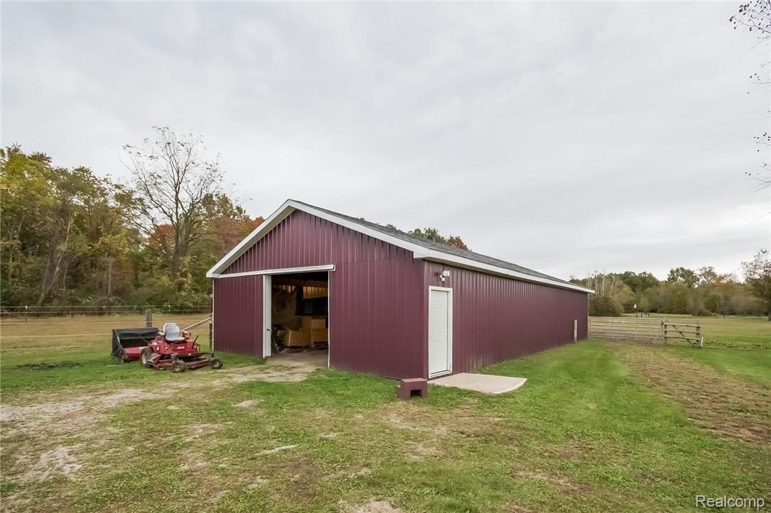 23835 Elwell Road Belleville, MI 48111 - Photo 58 of 78 BARN