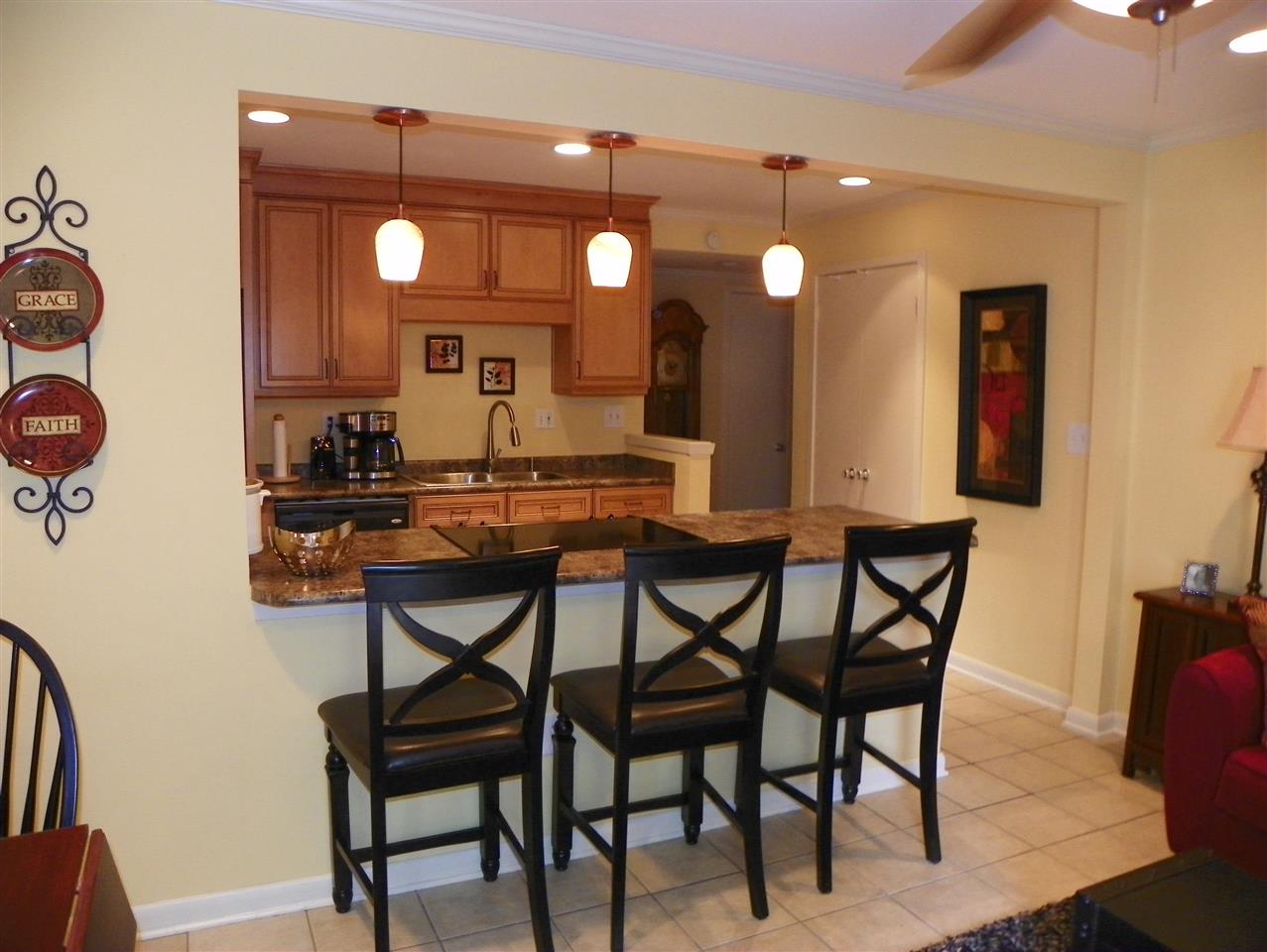 1025 June Road, Unit 1 Memphis, TN 38119 - Photo 4 of 25 Gallery Image 4
