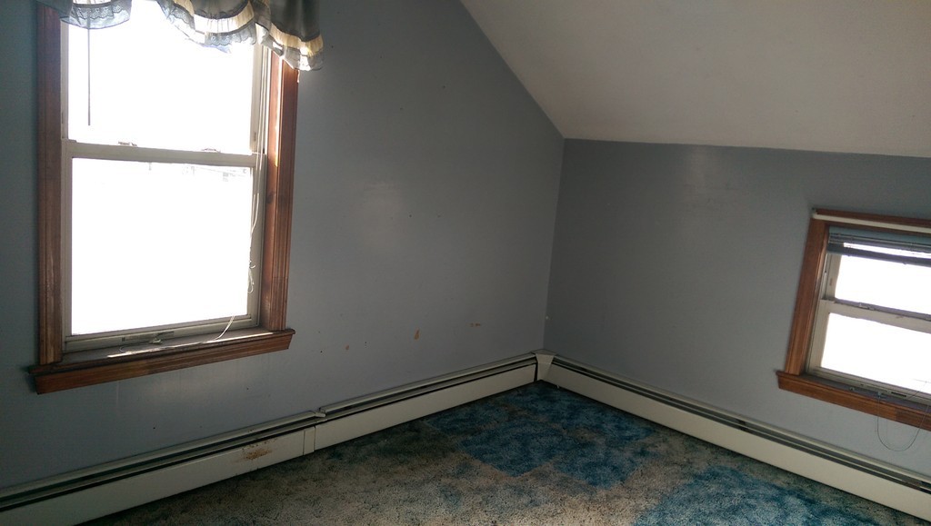 166 Rhode Island Avenue Fall River, MA 02721 - Photo 15 of 21