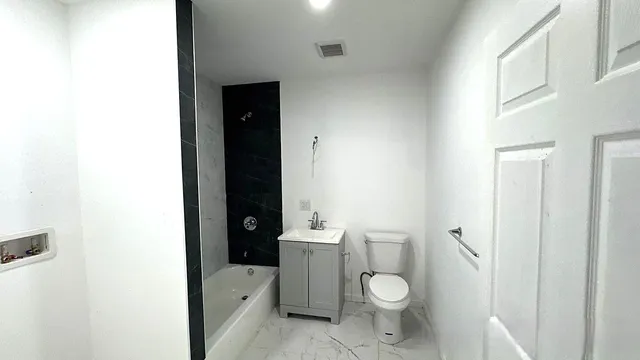 $999,900 | 830 Hendrix Street | New Lots