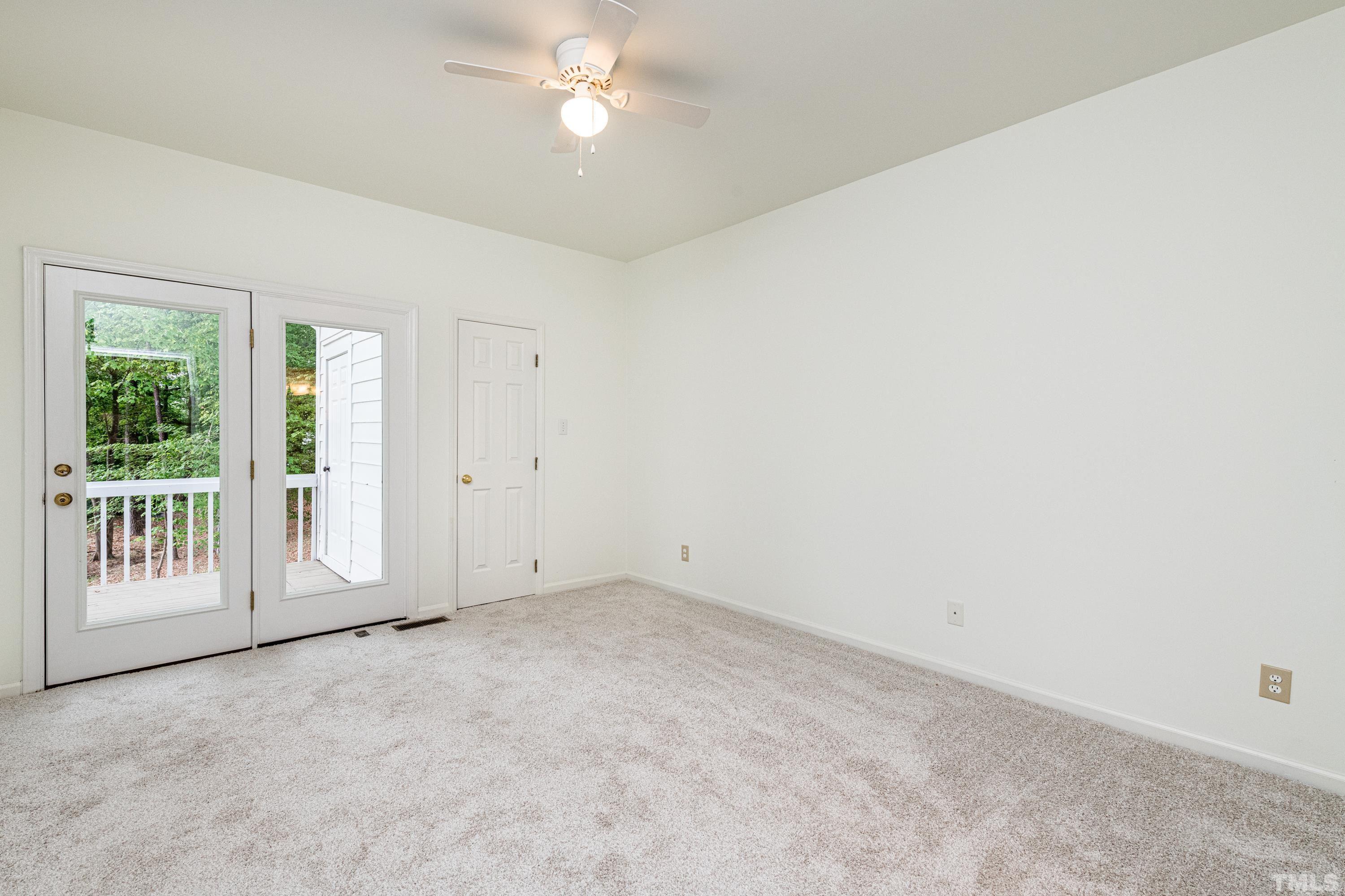 3716 Carnegie Lane Raleigh, NC 27612 - Photo 27 of 39 Gallery Image 27