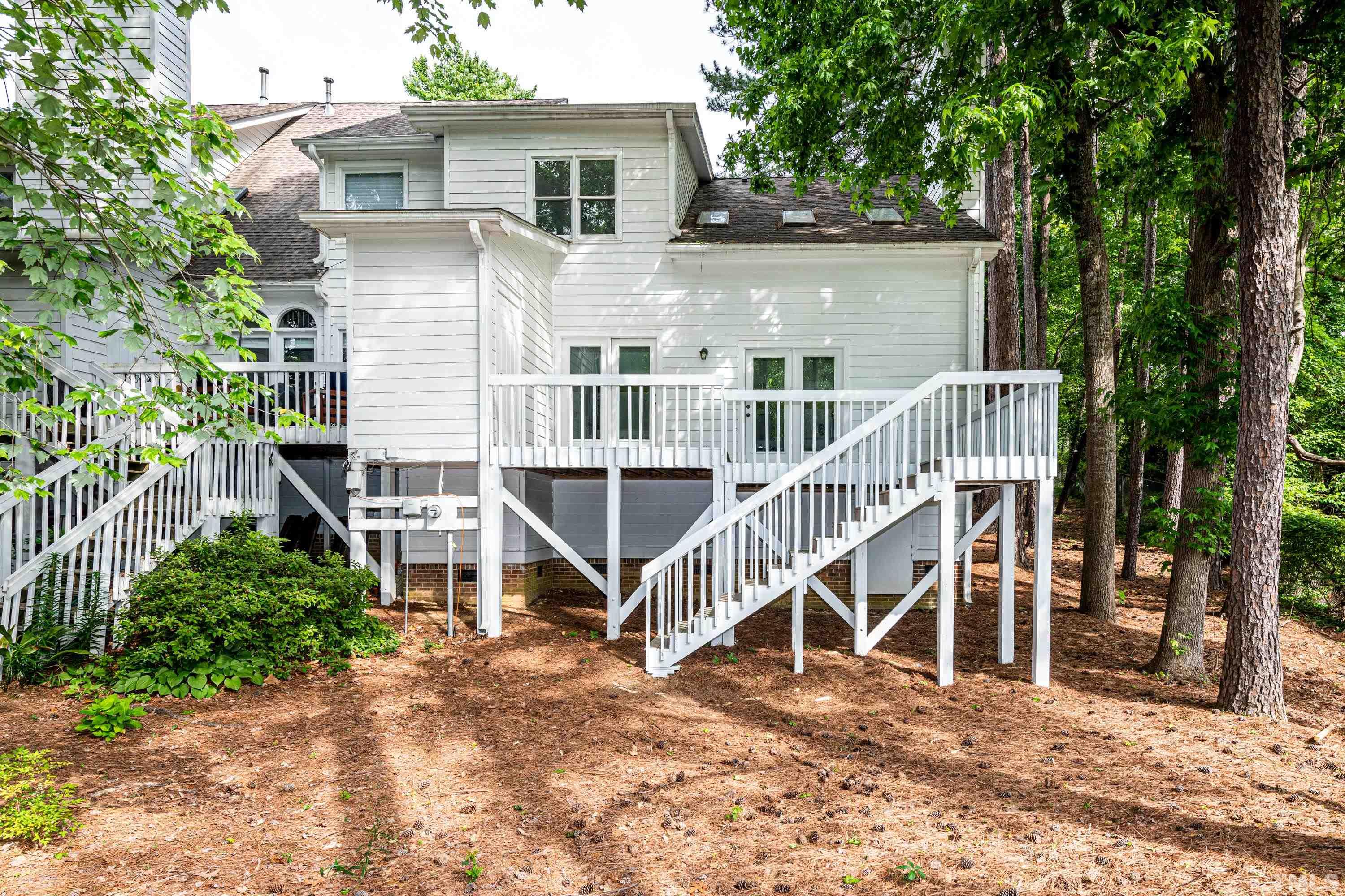 3716 Carnegie Lane Raleigh, NC 27612 - Photo 36 of 39 Gallery Image 36