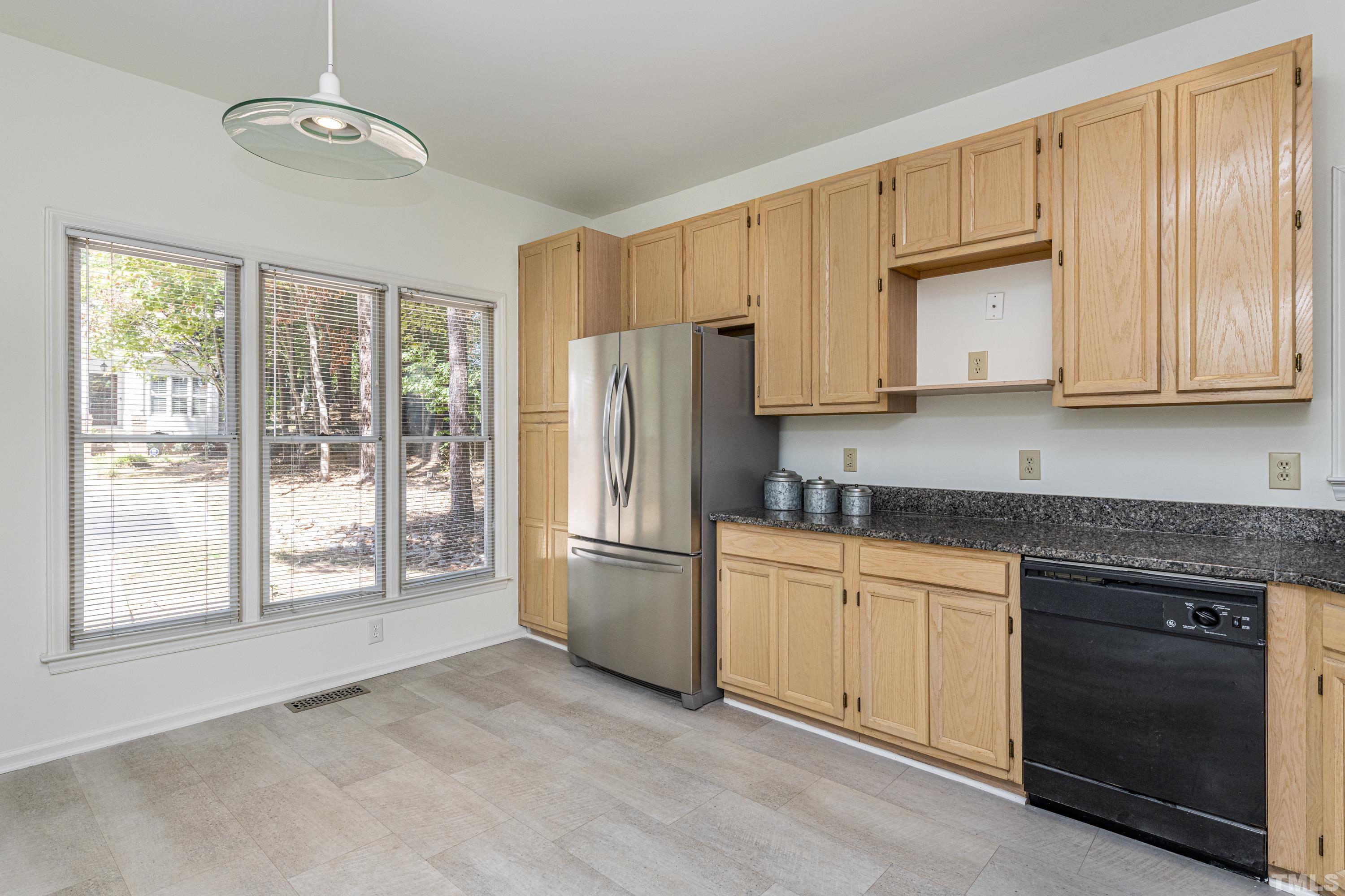 3716 Carnegie Lane Raleigh, NC 27612 - Photo 9 of 39 Gallery Image 9