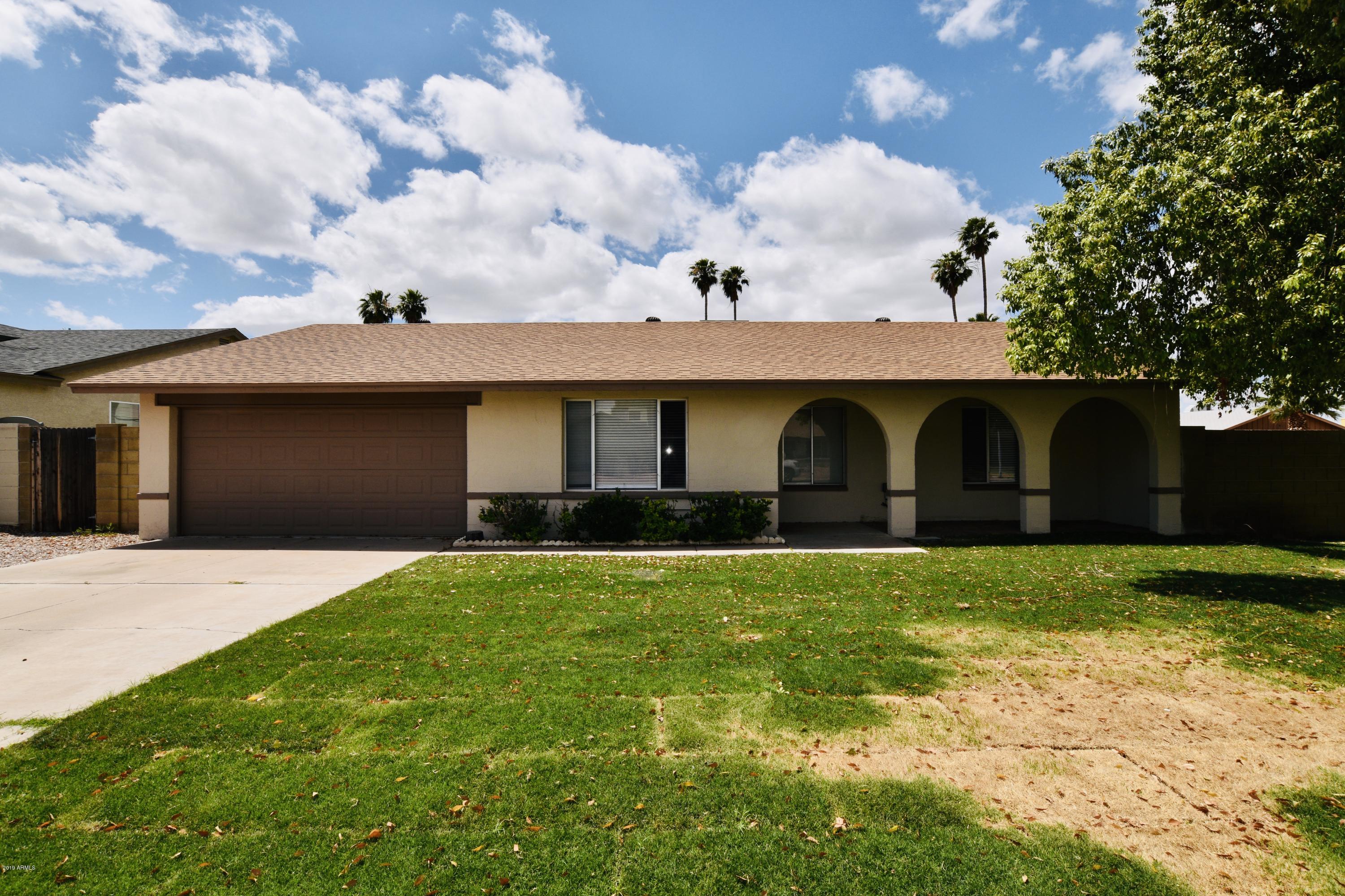 2507 East Riviera Drive Tempe, AZ 85282 - Photo 3 of 18 fullsizeoutput_21e5