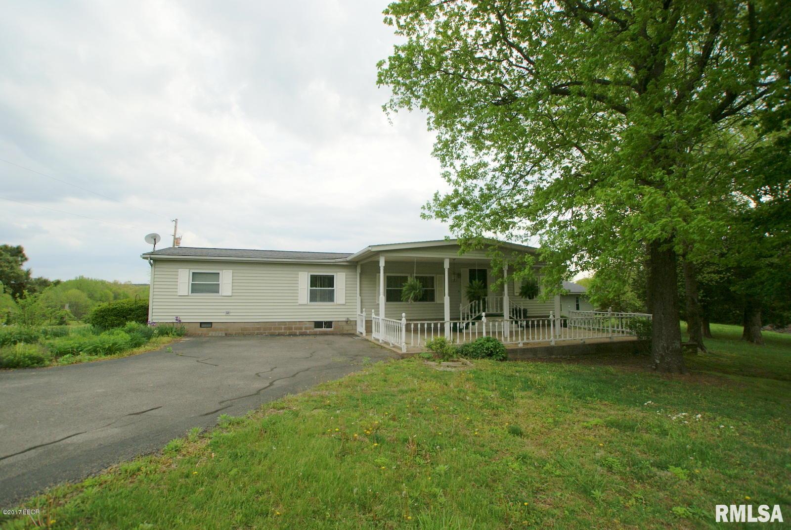 3257 Grassy Road Carbondale, IL 62902 - Photo 1 of 37 Gallery Image 1