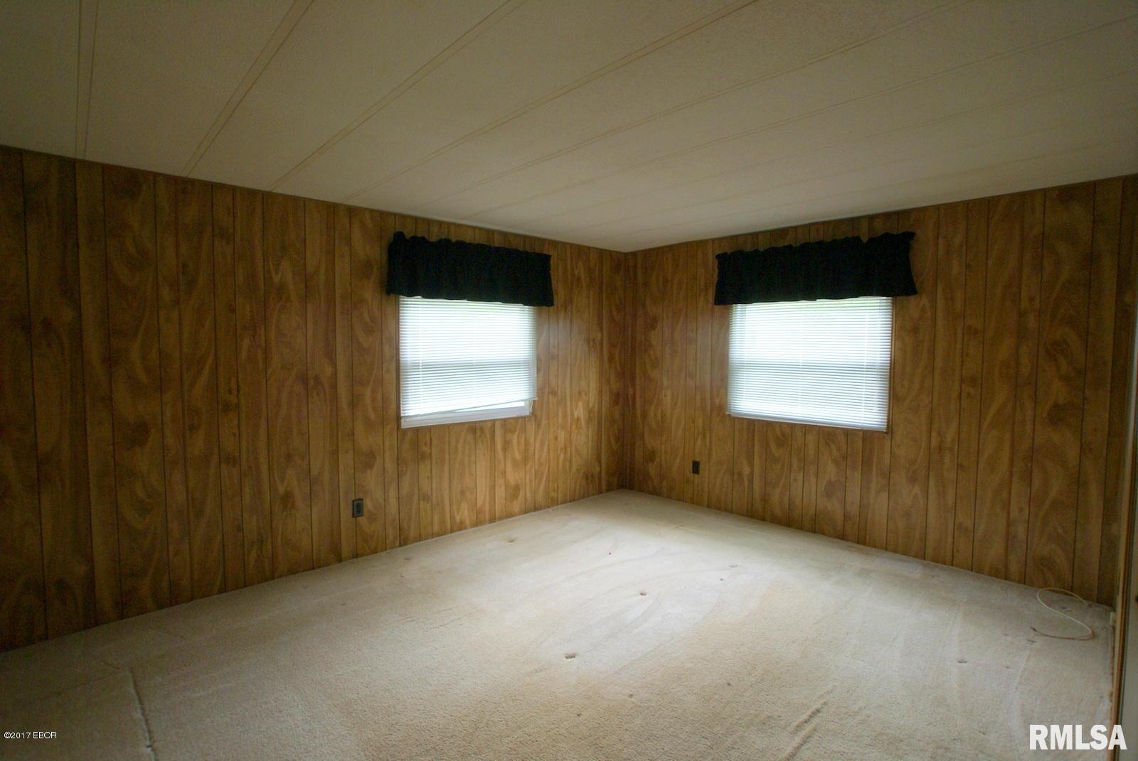 3257 Grassy Road Carbondale, IL 62902 - Photo 19 of 37 Gallery Image 19