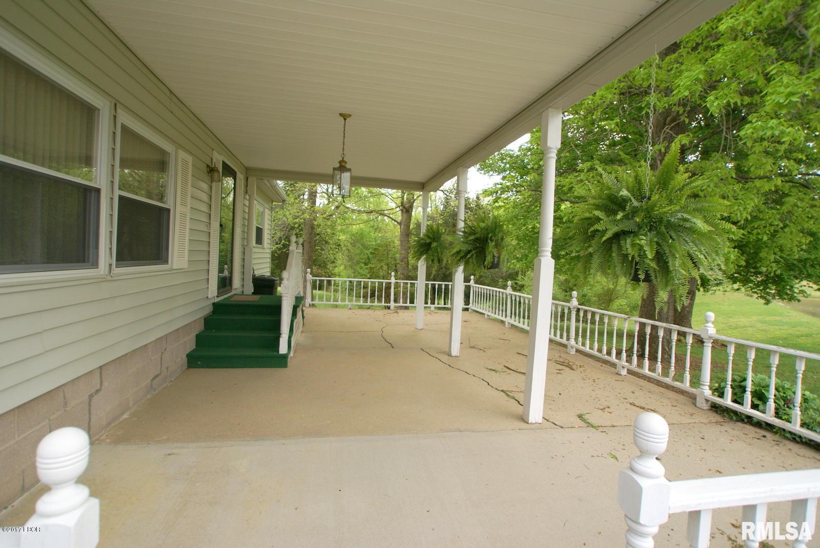 3257 Grassy Road Carbondale, IL 62902 - Photo 24 of 37 Gallery Image 24