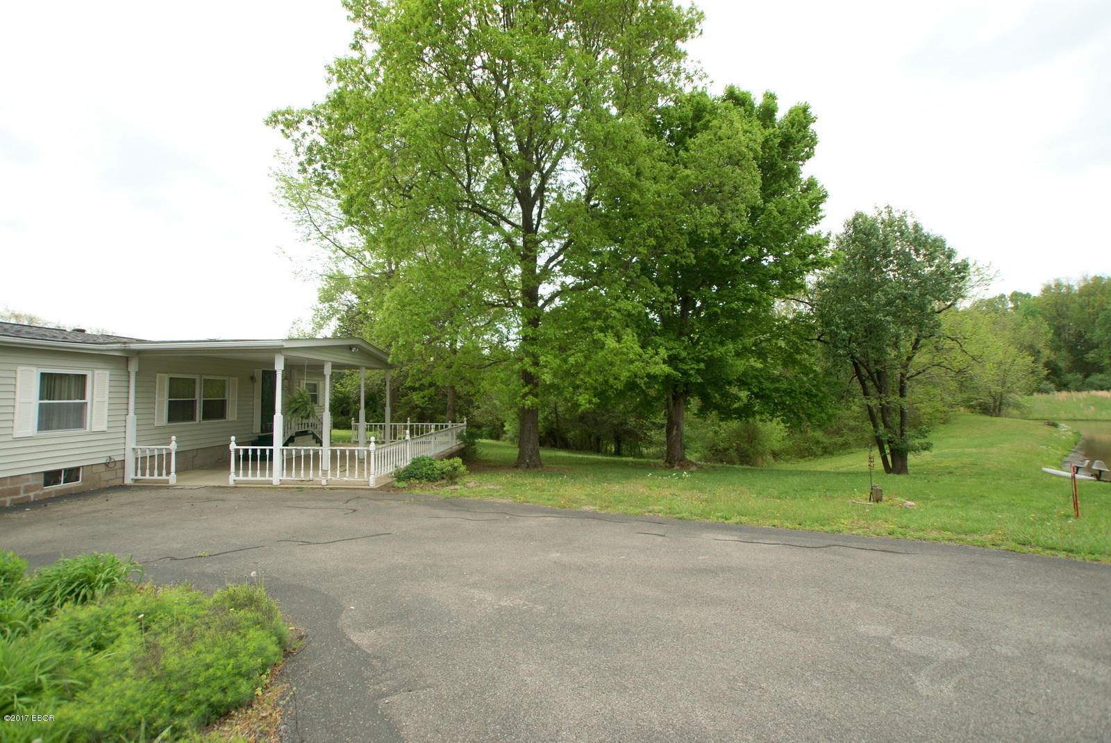 3257 Grassy Road Carbondale, IL 62902 - Photo 34 of 37 Gallery Image 34