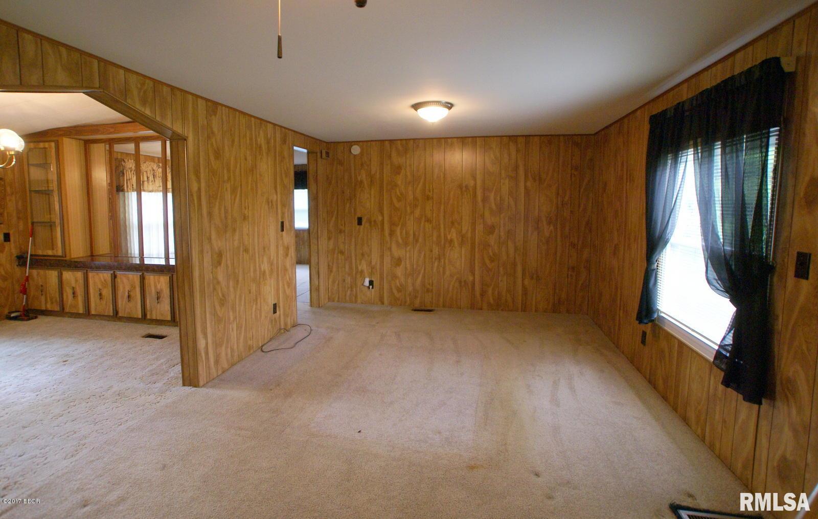3257 Grassy Road Carbondale, IL 62902 - Photo 10 of 37 Gallery Image 10