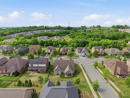 $649,000 | 167 Dayflower Drive, Hendersonville, TN 37075