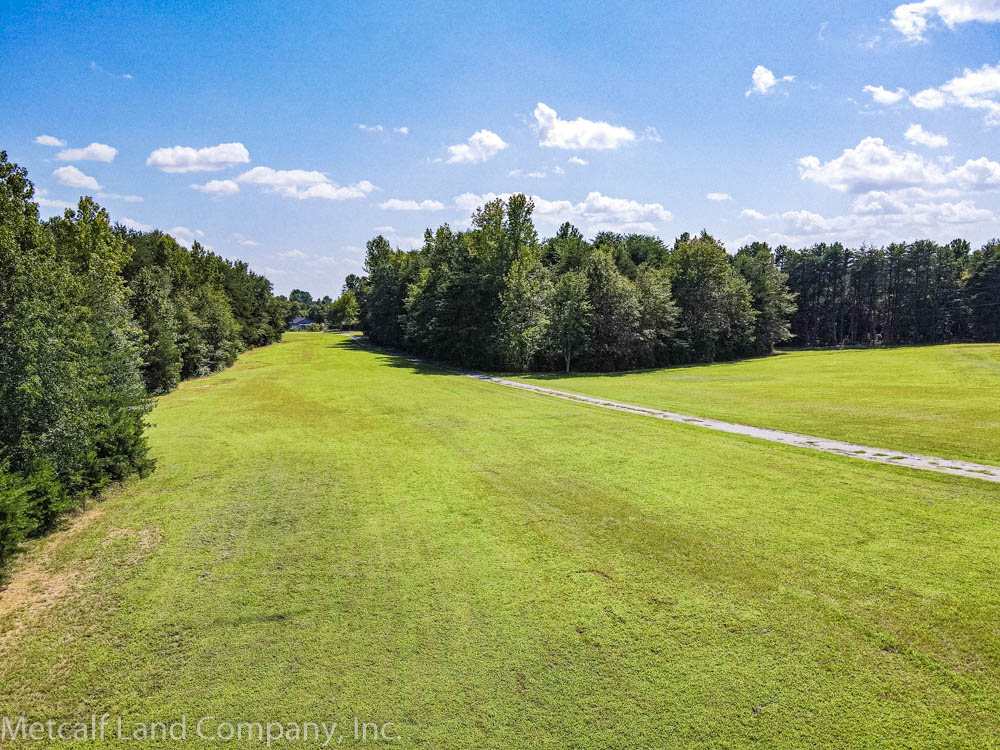 3908 Highway 11 Inman, SC 29349 - Photo 5 of 36