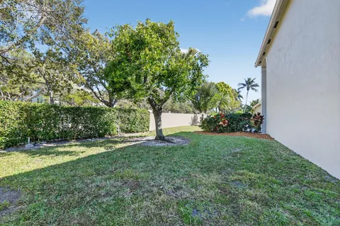 $840,000 | 23429 Rakelle Circle, Boca Raton, FL 33433