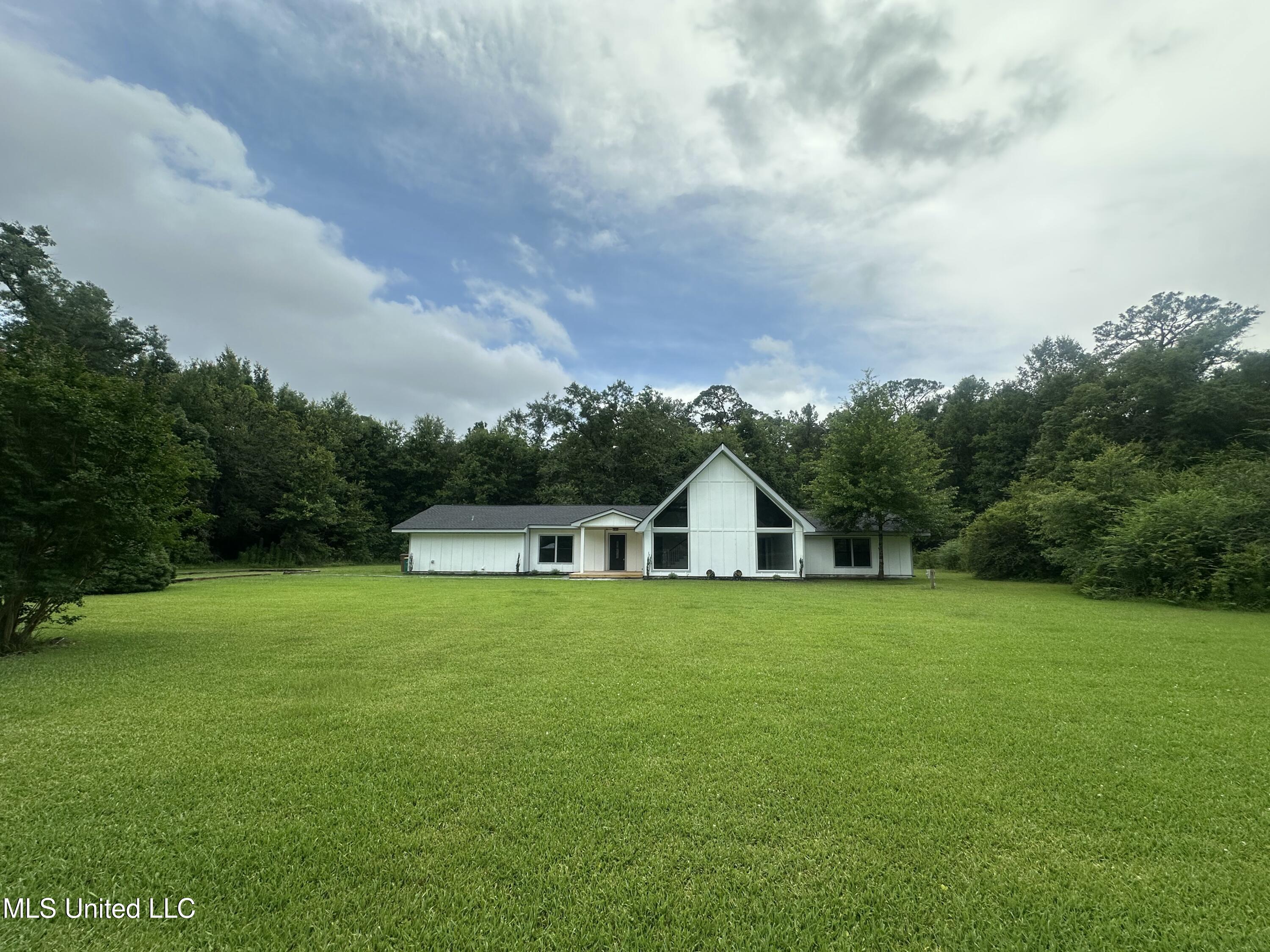 22149 Episcopal School Road Long Beach, MS 39560 - Photo 55 of 63 IMG_1105
