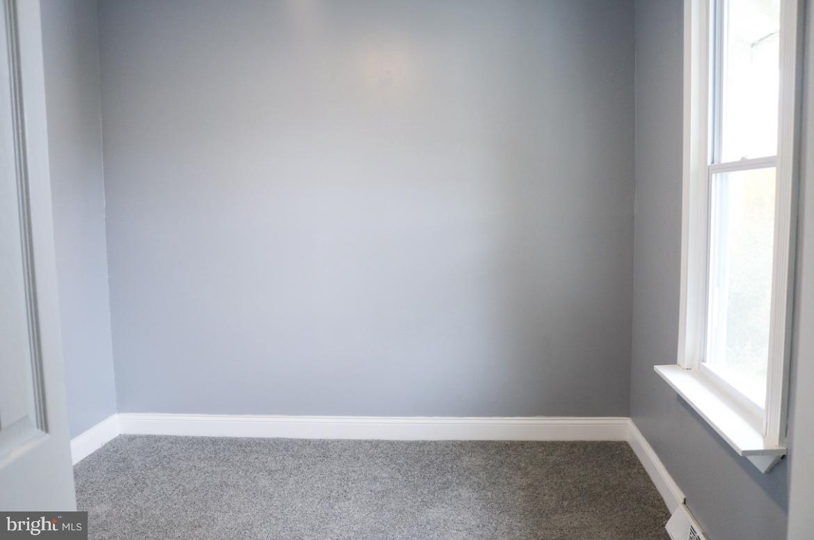 286 Johnson Street Carneys Point, NJ 08069 - Photo 12 of 18 Bedrm 3