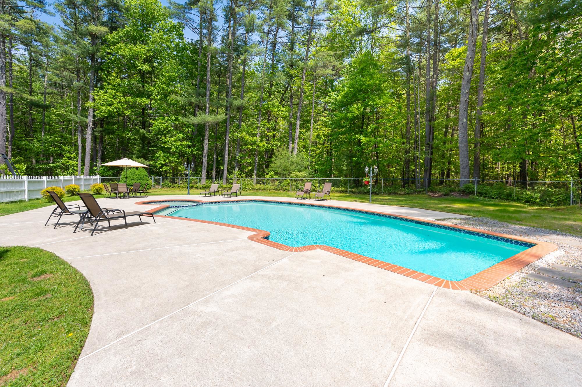 21 Simeon Wilson Road Amherst, NH 03031 - Photo 35 of 40