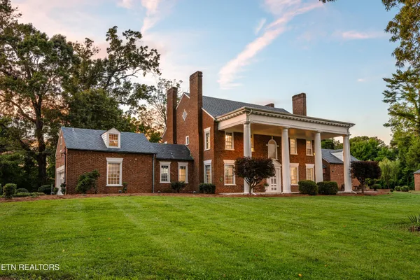 $4,800,000 | 2112 Manor Drive, Knoxville, TN 37920