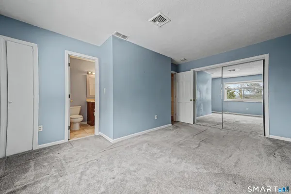 $324,900 | 100 10 Coat Lane, Unit 3A, Shelton, CT 06484