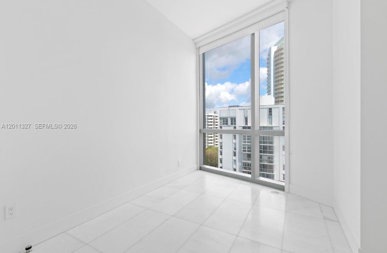 175 Southeast 25th Road, Unit 704 Miami, FL 33129 - Photo 14 of 29