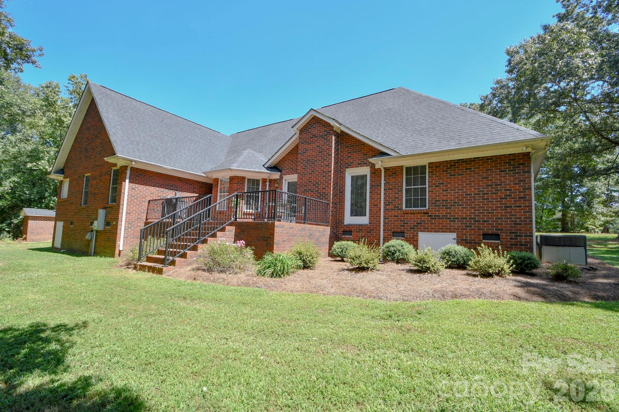 5409 Love Mill Road Monroe, NC 28110 - Photo 6 of 40 Gallery Image 6