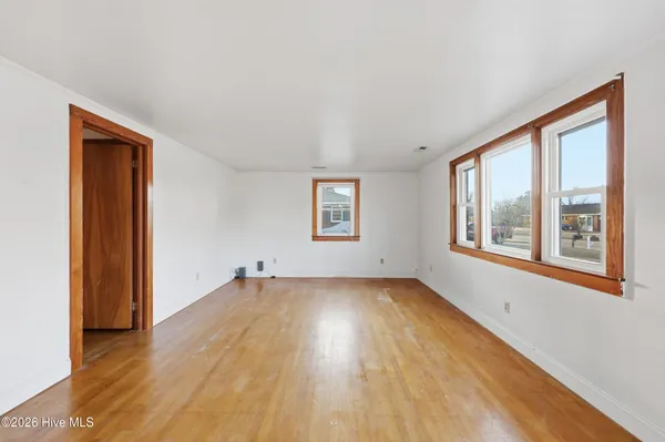 $165,000 | 215 Sunset Drive, Hertford, NC 27944