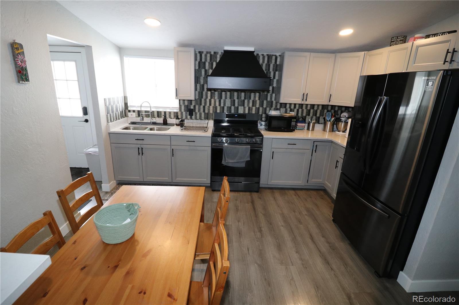 17190 Mt Vernon Road Golden, CO 80401 - Photo 2 of 15 Gallery Image 2