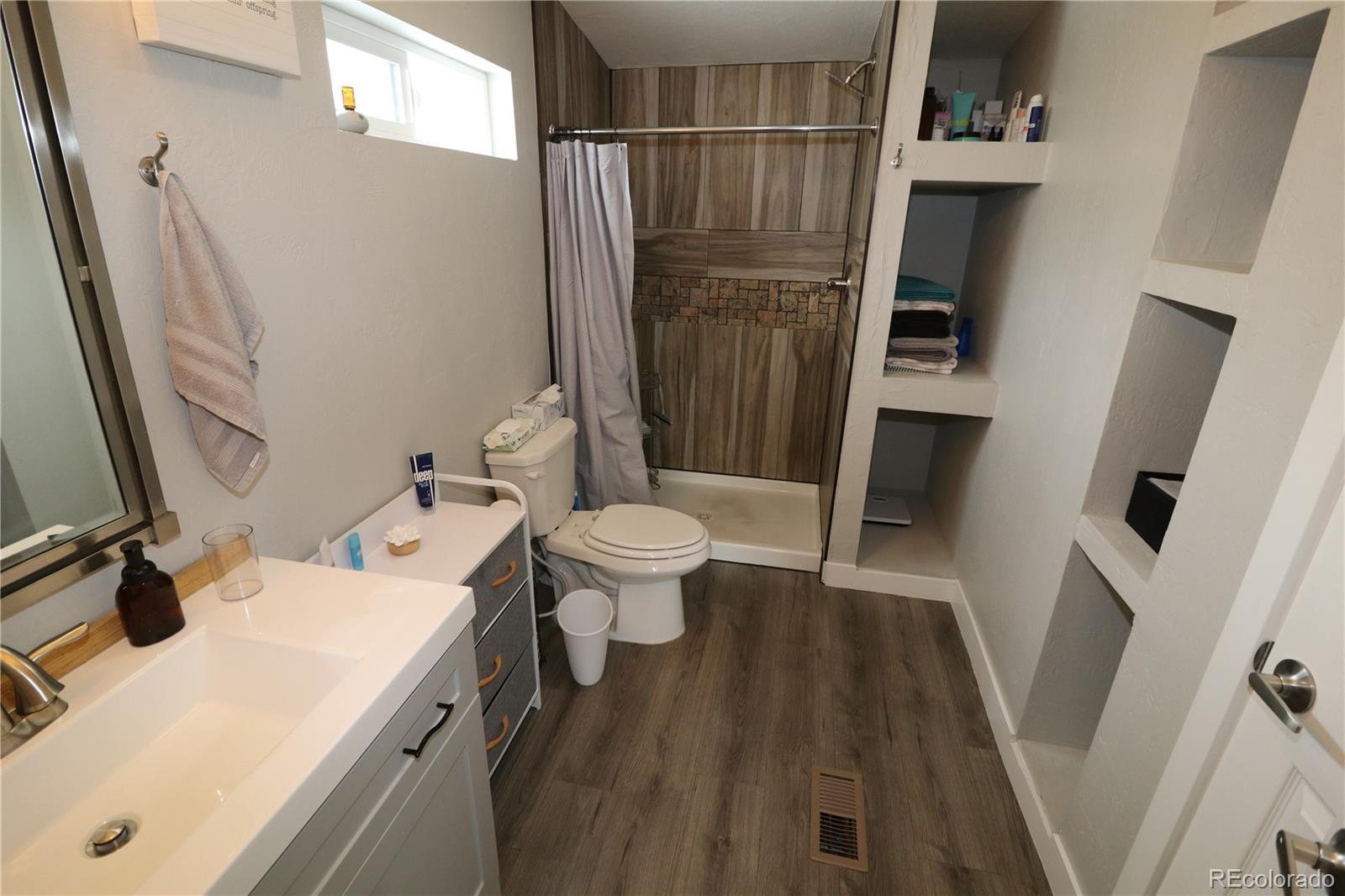 17190 Mt Vernon Road Golden, CO 80401 - Photo 5 of 15 Gallery Image 5