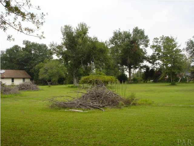 1085 Tate Road Cantonment, FL 32533 - Photo 16 of 19