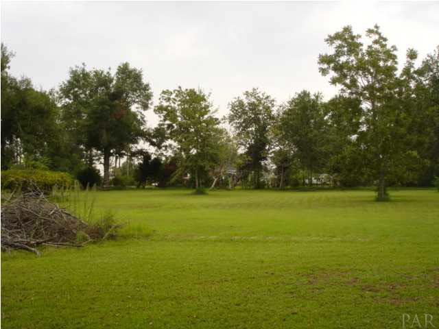 1085 Tate Road Cantonment, FL 32533 - Photo 17 of 19