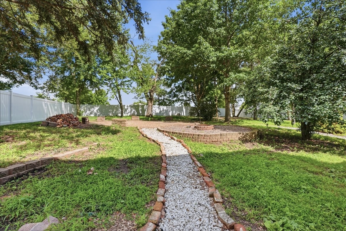 2202 Bloomingdale Road Bloomington, IL 61705 - Photo 44 of 44