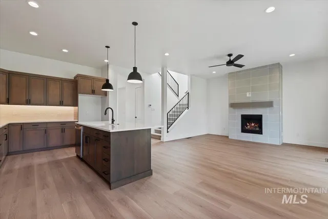 $724,900 | 453 North Hiltonhead Way, Eagle, ID 83616