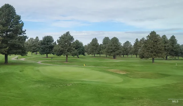 $724,900 | 453 North Hiltonhead Way, Eagle, ID 83616