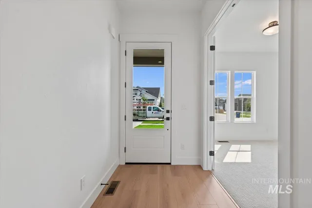 $724,900 | 453 North Hiltonhead Way, Eagle, ID 83616