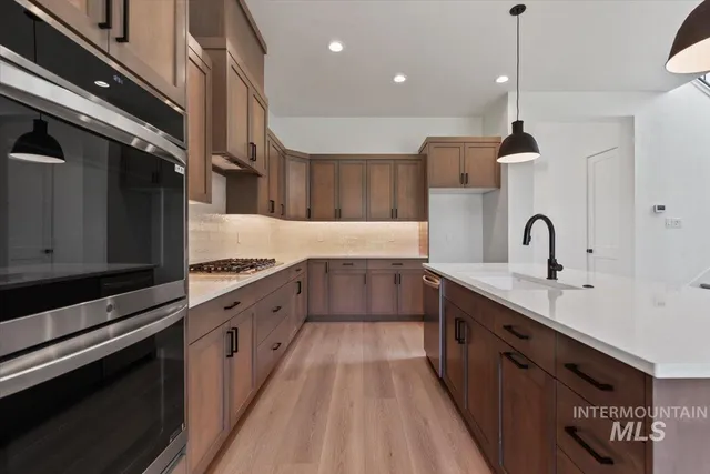 $724,900 | 453 North Hiltonhead Way, Eagle, ID 83616