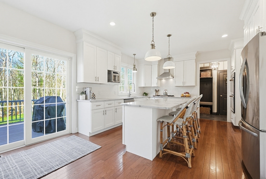9 Puffer Drive Mendon, MA 01756 - Photo 5 of 39