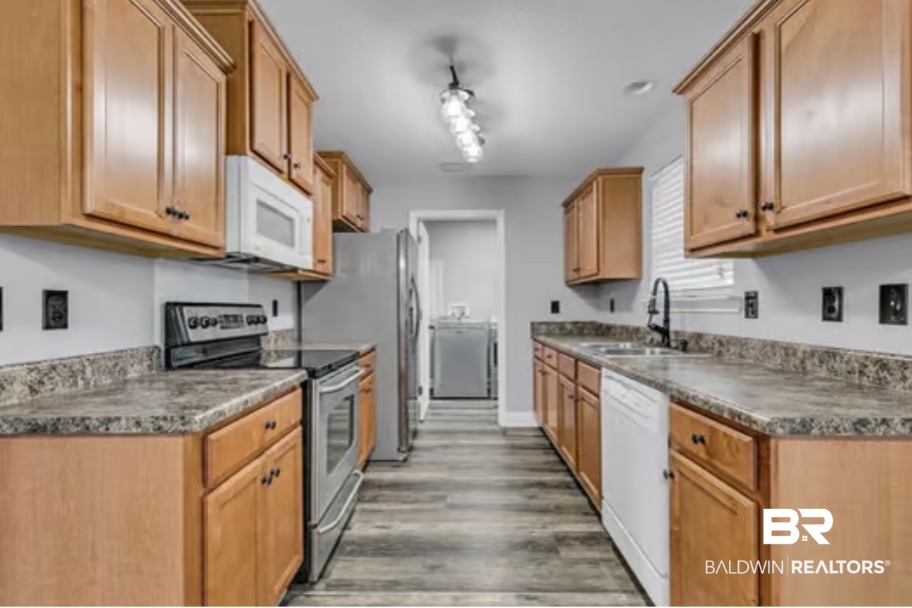 15622 Talus Court Foley, AL 36535 - Photo 5 of 18